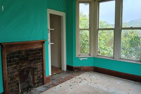 Photo of property in 28 Highbury Road, Highbury, Wellington, 6012