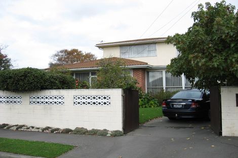 Photo of property in 12 Shearer Avenue, Papanui, Christchurch, 8052