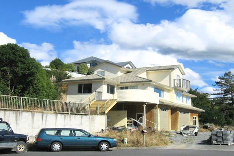 Photo of property in 10 Mccarthy Grove, Clouston Park, Upper Hutt, 5018