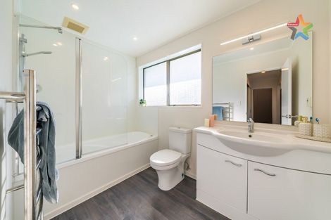 Photo of property in 28 Mcenroe Grove, Naenae, Lower Hutt, 5011