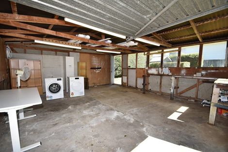 Photo of property in 28 Wairere Avenue, Mount Albert, Auckland, 1025