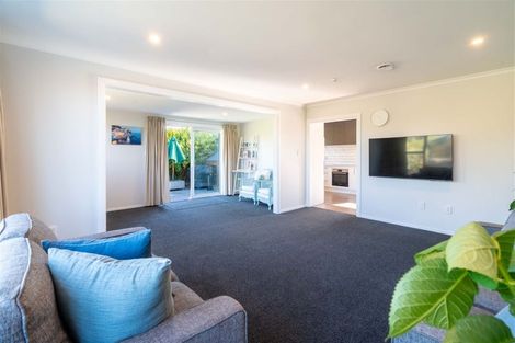 Photo of property in 12 Farrington Avenue, Bishopdale, Christchurch, 8053