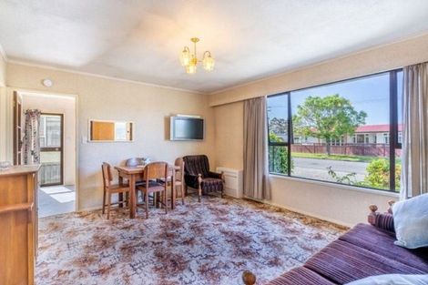 Photo of property in 10 Grange Street, Winton, 9720