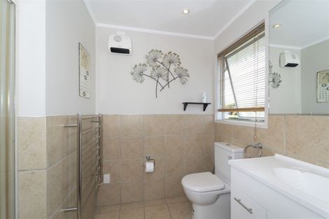 Photo of property in 16 Plunket Street, Solway, Masterton, 5810