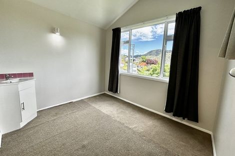Photo of property in 69 Hatton Street, Karori, Wellington, 6012