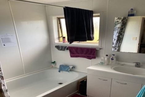 Photo of property in 2/43 Priestley Drive, Bucklands Beach, Auckland, 2014