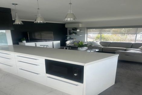 Photo of property in 3/62 Kitchener Road, Milford, Auckland, 0620