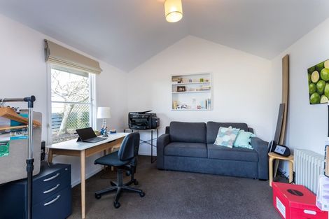 Photo of property in 17 Kowhai Street, Strandon, New Plymouth, 4312