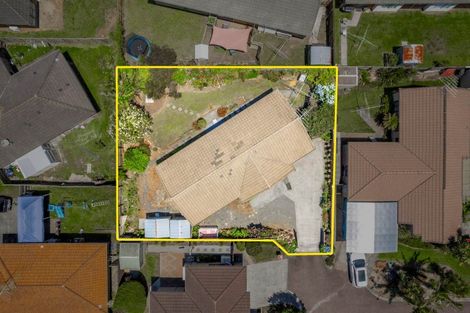 Photo of property in 119 Riverton Drive, Randwick Park, Auckland, 2105