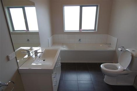 Photo of property in 25 Mauldeth Terrace, Churton Park, Wellington, 6037