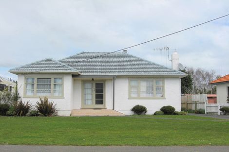 Photo of property in 104 Portal Street, Durie Hill, Whanganui, 4500