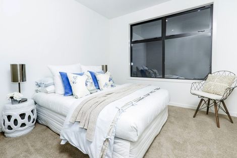 Photo of property in 123b Churchill Road, Rothesay Bay, Auckland, 0630