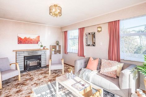 Photo of property in 23 Cara Crescent, Paparangi, Wellington, 6037