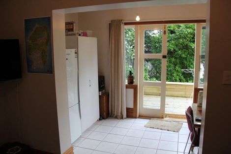 Photo of property in 5 Allenby Terrace, Wellington Central, Wellington, 6011