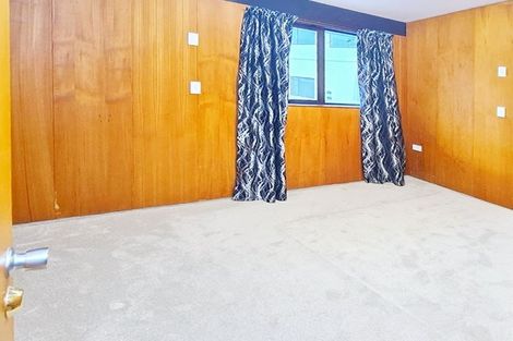 Photo of property in 1022 Whangaparaoa Road, Tindalls Beach, Whangaparaoa, 0930