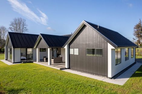 Photo of property in 2 Tareha Place, Kerikeri, 0230