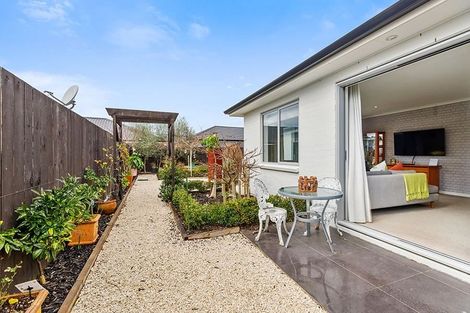 Photo of property in 50 Arabella Lane, Snells Beach, 0920