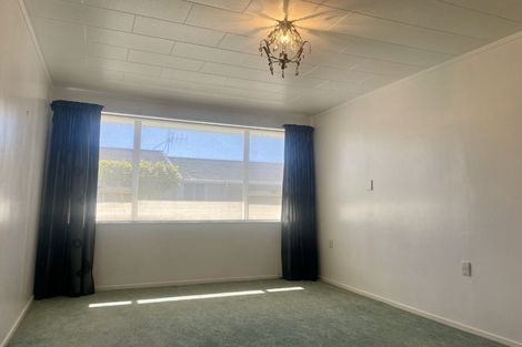 Photo of property in 2/114 Mcleod Street, Camberley, Hastings, 4120