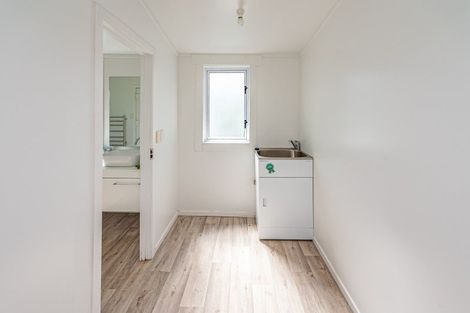 Photo of property in 8 Field Street, Aramoho, Whanganui, 4500