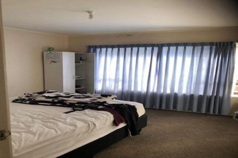 Photo of property in 2/50 Te Kanawa Crescent, Henderson, Auckland, 0610