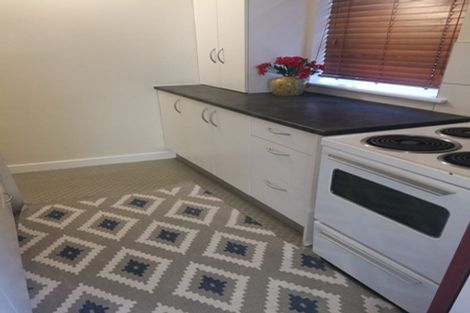 Photo of property in Hobson Court Flats, 11/70 Hobson Street, Thorndon, Wellington, 6011