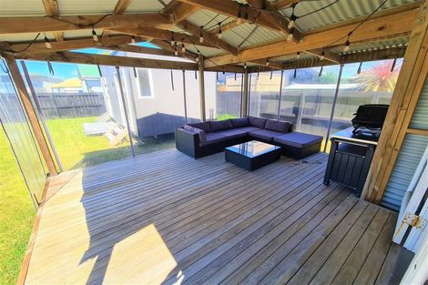 Photo of property in 142 The Fairway, Matarangi, Whitianga, 3592