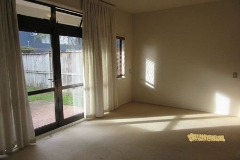 Photo of property in The Grange, 85/92 Bush Road, Albany, Auckland, 0632