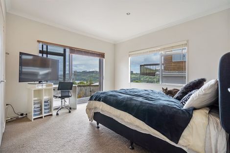 Photo of property in 3 Gurnard Road, Stillwater, Silverdale, 0993