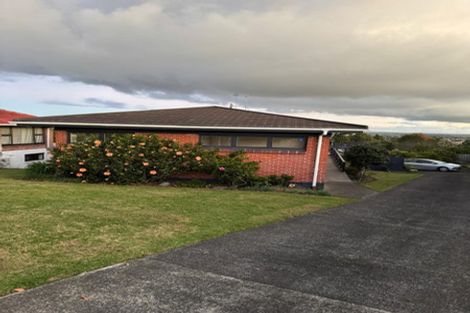 Photo of property in 29 Hillcrest Grove, Hillpark, Auckland, 2102