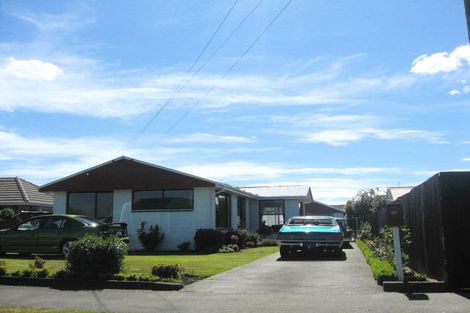 Photo of property in 36 Vivian Street, Burwood, Christchurch, 8083