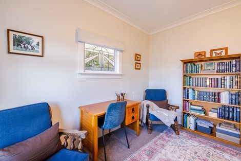 Photo of property in 15 Mataora Road, Kenmure, Dunedin, 9011