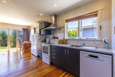 Photo of property in 81 Bill Hercock Street, Pirimai, Napier, 4112