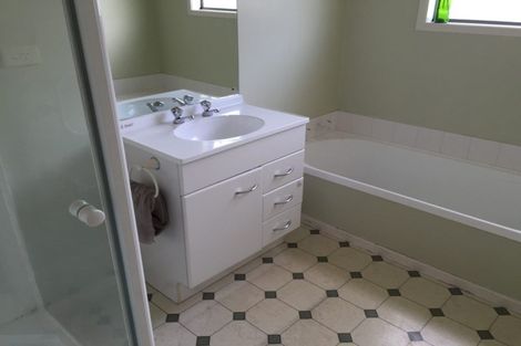 Photo of property in 32a Avenue Road, Greenmeadows, Napier, 4112