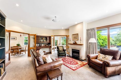 Photo of property in 72 Heretaunga Square, Silverstream, Upper Hutt, 5019