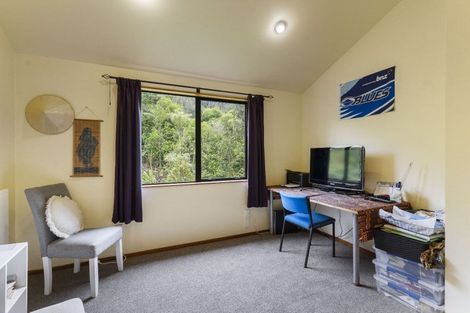 Photo of property in 18 Montressor Place, Howick, Auckland, 2014