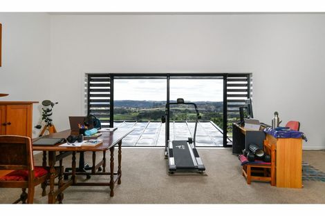 Photo of property in 911 Old North Road, Waimauku, 0882