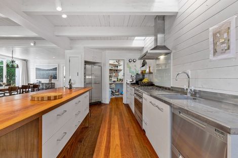 Photo of property in 26 Saltburn Road, Milford, Auckland, 0620