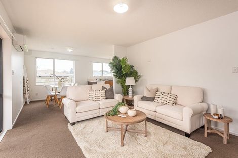 Photo of property in 70 Buchanans Road, Hei Hei, Christchurch, 8042