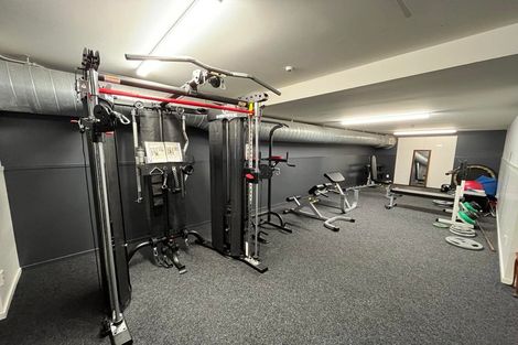 Photo of property in Luxford Villas, 115/72 Herald Street, Berhampore, Wellington, 6023