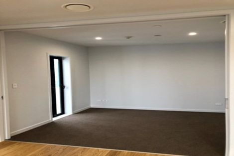 Photo of property in Frank Sargeson Apts, 503/80 Anzac Street, Takapuna, Auckland, 0622