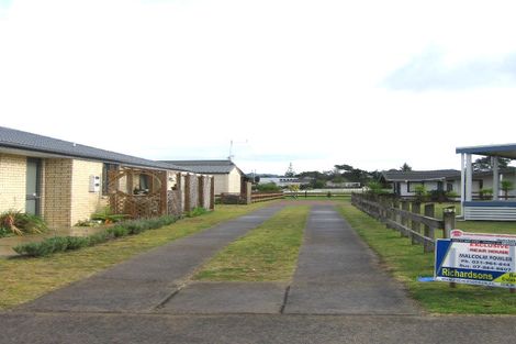 Photo of property in 42 Jubilee Drive, Pauanui, Hikuai, 3579