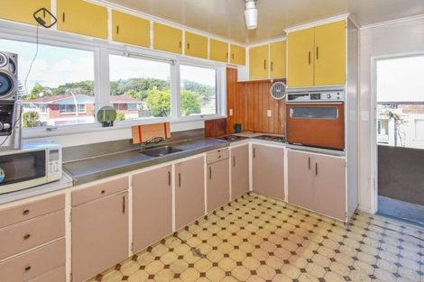 Photo of property in 2 Kahurangi Place, Hillpark, Auckland, 2102