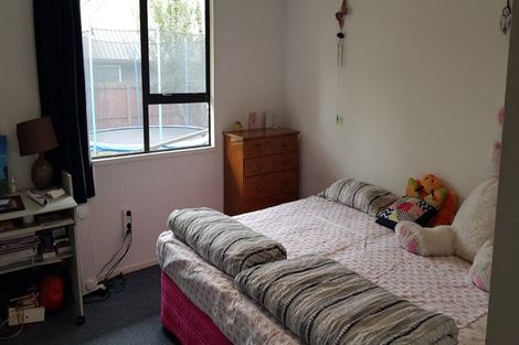 Photo of property in 54 Momorangi Crescent, Redwood, Christchurch, 8051