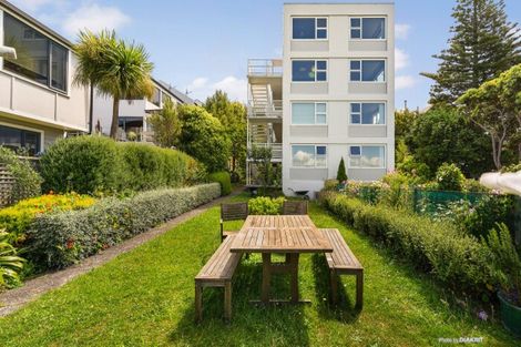 Photo of property in 83 Washington Avenue, Brooklyn, Wellington, 6021