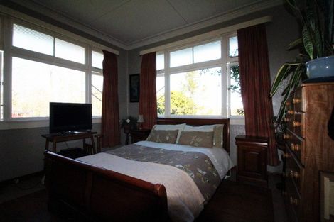 Photo of property in 19 Farm Street, Lumsden, 9730