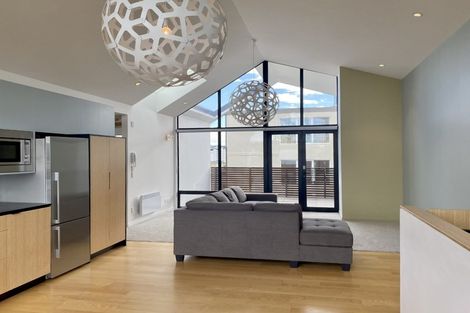 Photo of property in 76 Brougham Street, Mount Victoria, Wellington, 6011