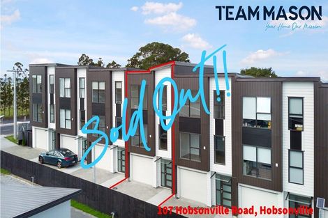 Photo of property in 4/105 Hobsonville Road, West Harbour, Auckland, 0618