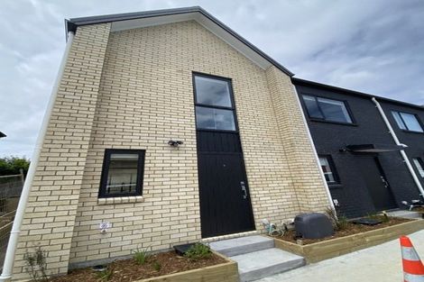 Photo of property in 9/125b Metcalfe Road, Ranui, Auckland, 0612