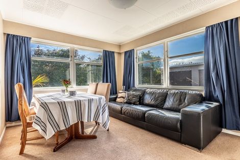 Photo of property in 53 Toru Road, Paraparaumu Beach, Paraparaumu, 5032