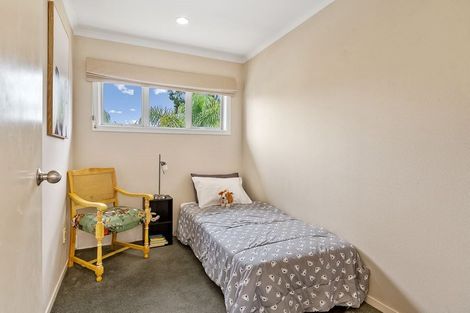 Photo of property in 2/137 Lakeside Drive, Orewa, 0931